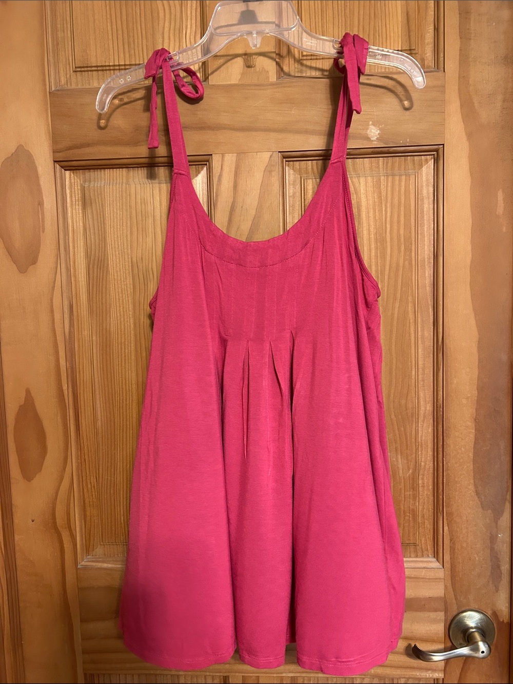 Cable&Gauge Tie Shoulder Top With Pleated Front and Back Bright Pink Size L